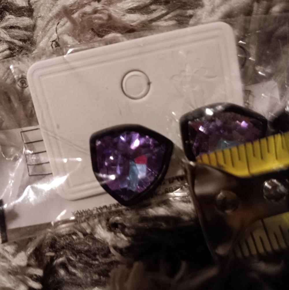 Elegant Multicolor Crystal Earrings - Picture 4 of 5